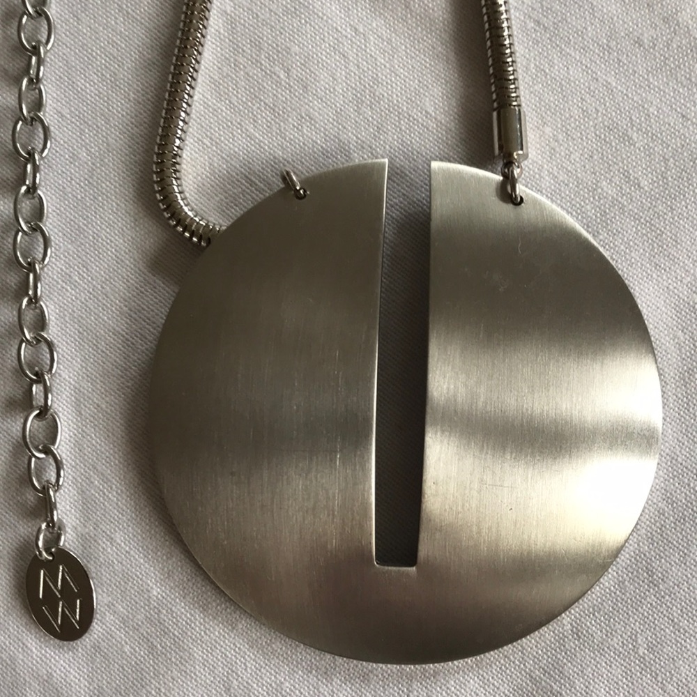 Marla Wynne Abstract circle necklace